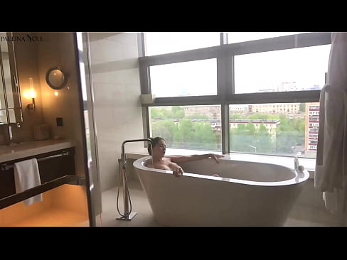 ❤️ Banget babe passionately jerking mati dheweke pus ing jedhing ️ Video seks ing kita% jv.porn-impact.ru% ﹏